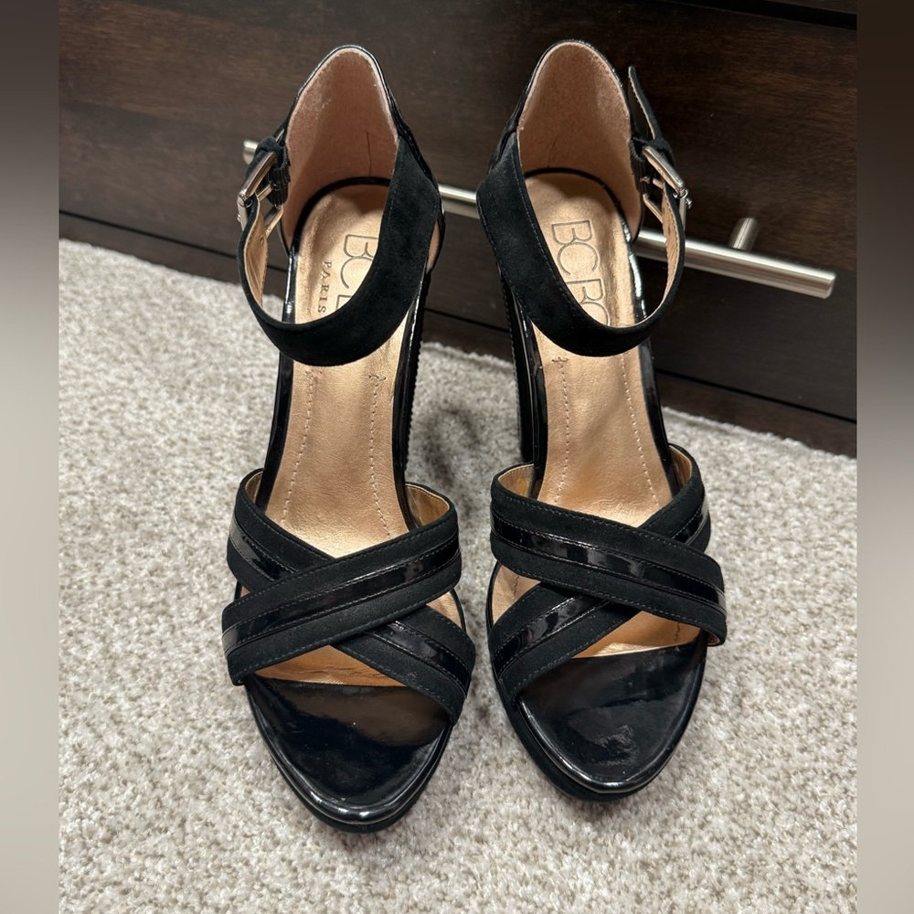 Black BCBG wedge High heels